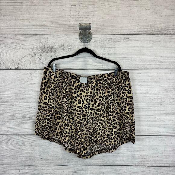 Shein Curve Women's Tan Black Cheetah Printed Boxer Style Shorts Size 4XL - Picture 1 of 5